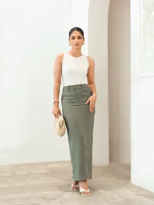 Back Elasticated Out Pocket Detailed Midi Skirt