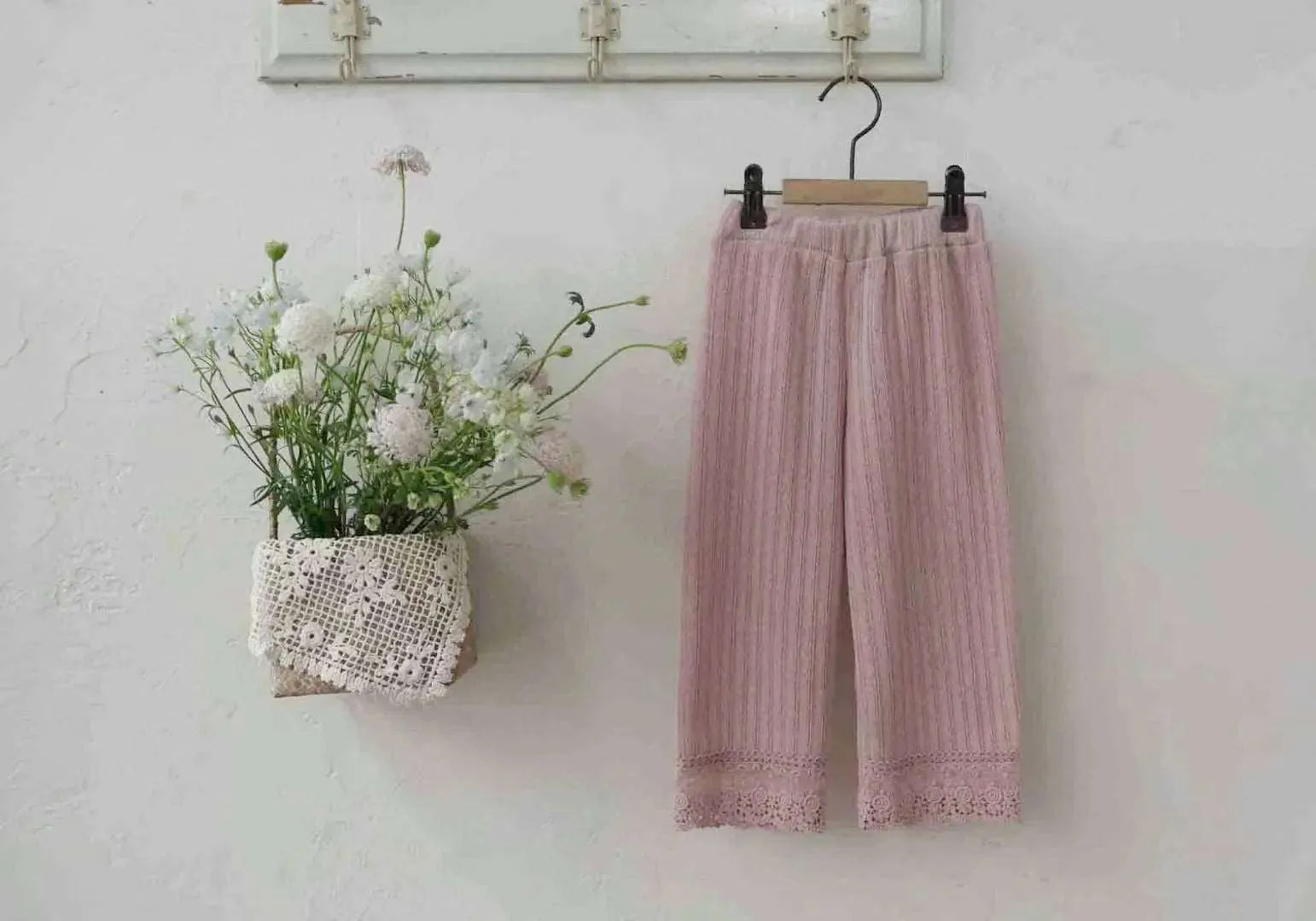 Elegant Lace Trim Cotton Knit Pants for Girls