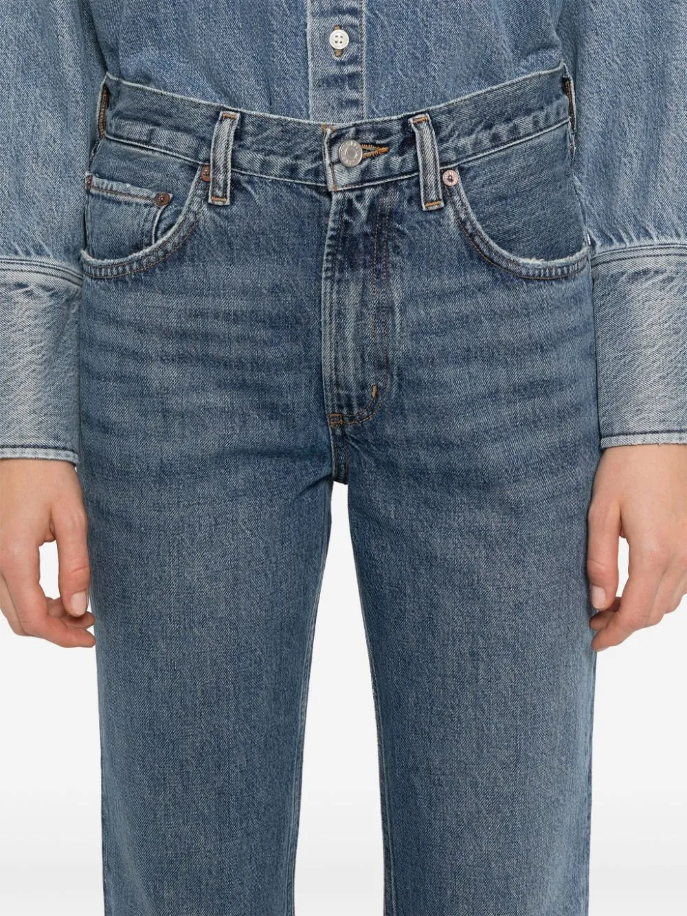ESSENCE JEANS
