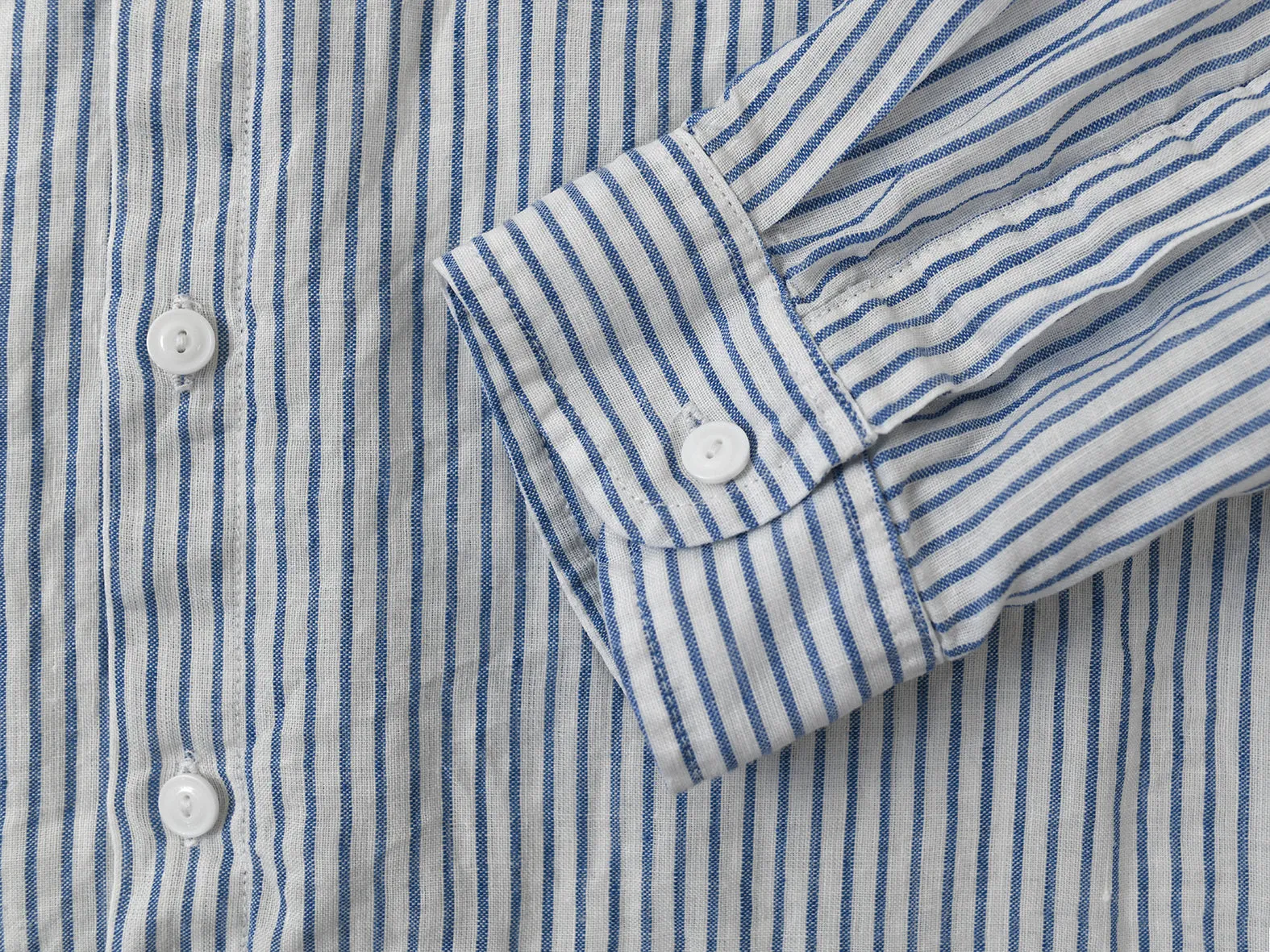 JIMMY STRIPE. RELAXED LINEN SHIRT.