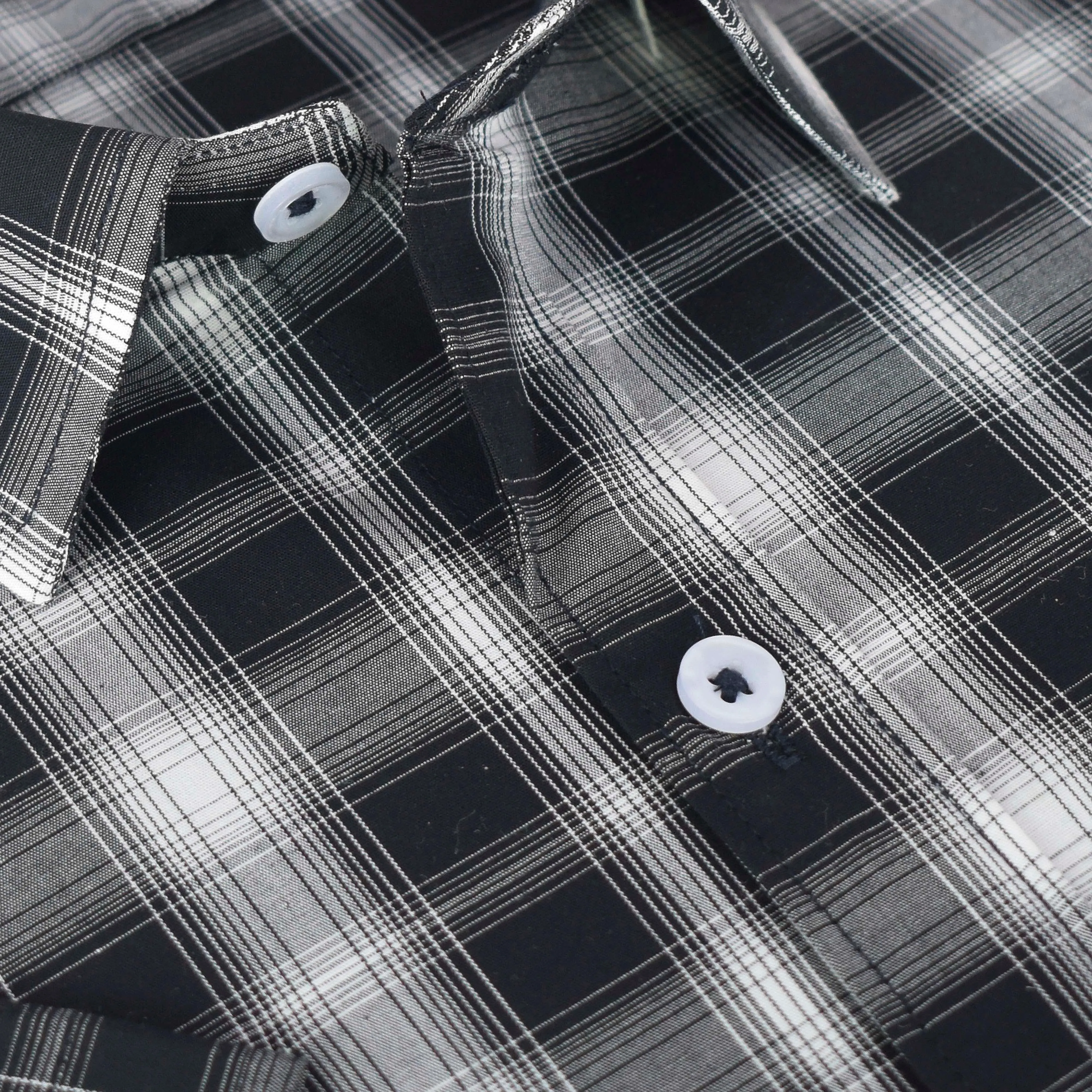 Men's 100% Cotton Plaid Checkered Half Sleeves Shirt (Black)
