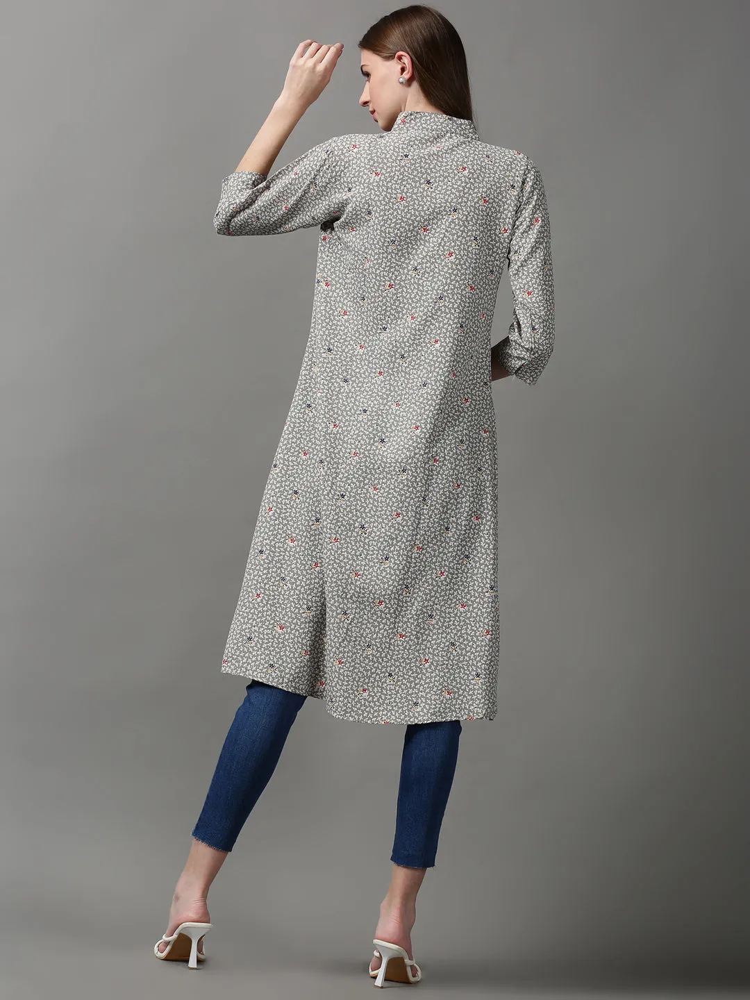Women Grey Printed Longline Shrug
